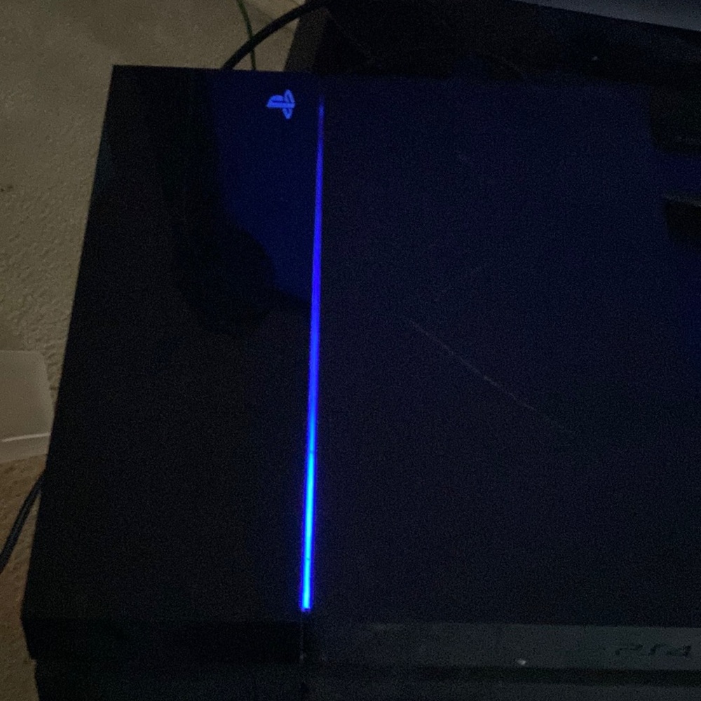 playstation 4 CONSOLE ONLY